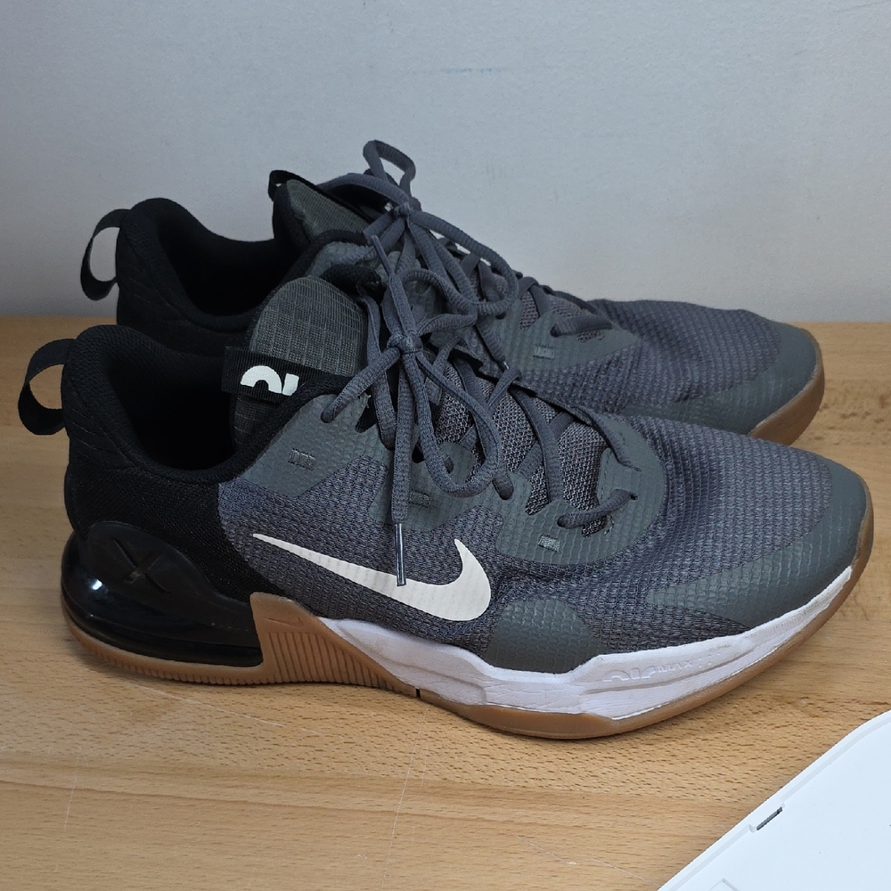 Nike Gray and Black Athletic Shoes 10.5